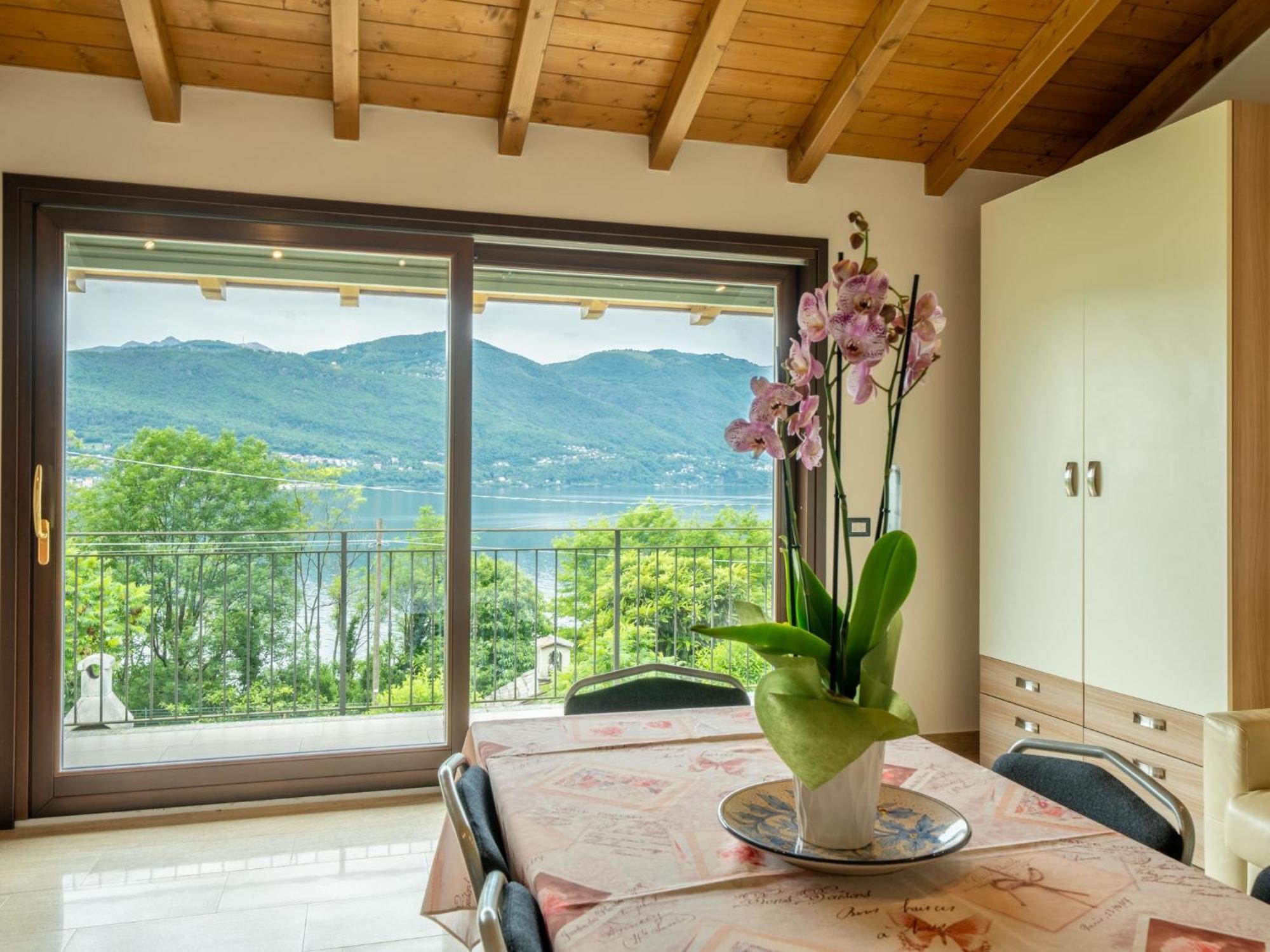 Apartment Tondo-2 By Interhome Castelveccana Bagian luar foto